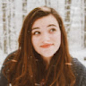 Meet your Posher, Caroline